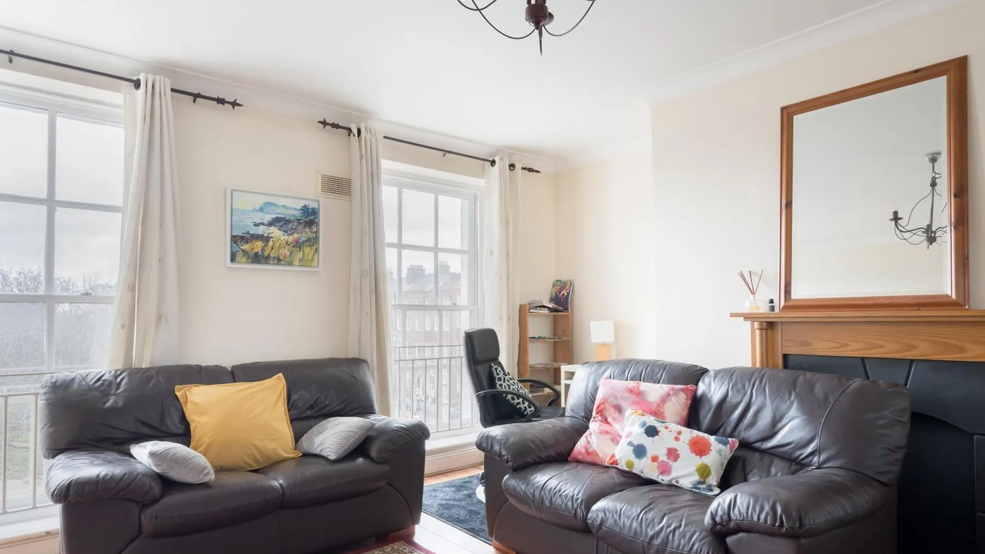 Central 2Bd Flat In Heart Of دبلن شقة